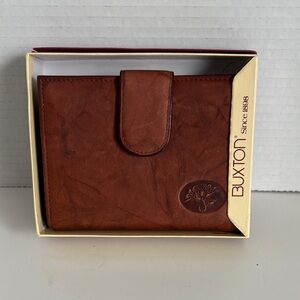 Buxton Rich Brown Leather Wallet
